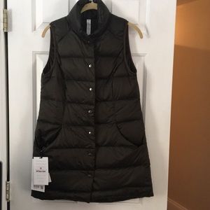 NWT Lululemon All Days Vest Size 6 Hunter Green